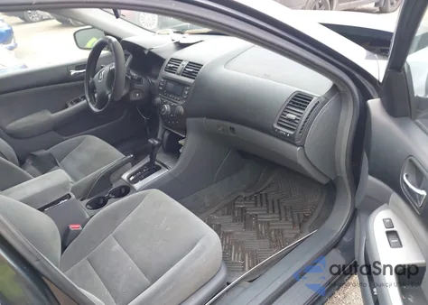 2004 Honda Accord 2.4 Ex из США, поврежденный, VIN 1HGCM567X4A152842